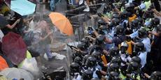 Размириците в Хонконг: азиатска треска или опит за „китайска пролет“?